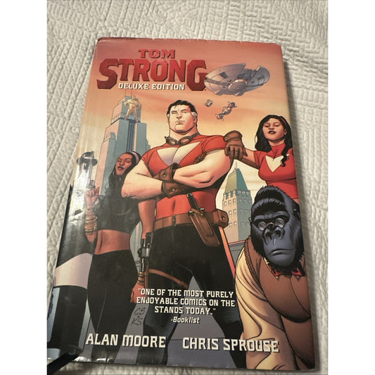Tom Strong Deluxe Edition Volume 1 (2009) Alan Moore